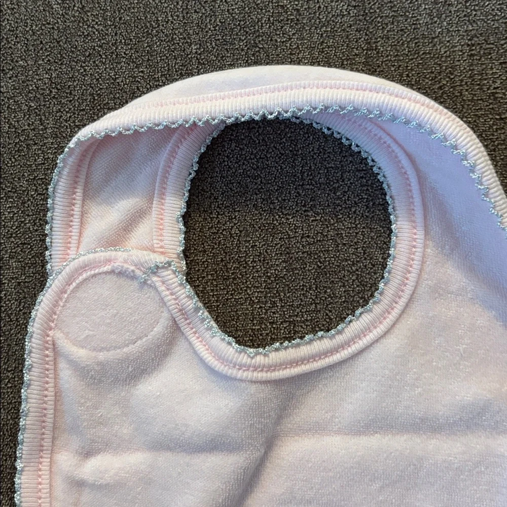 NWT Disney Baby Cinderella Bib, Toys R Us